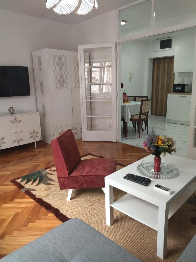 Palace Luxury Apartments The Heart Of Belgrade Exterior photo